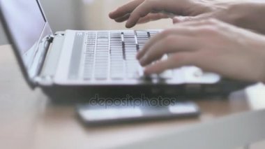 kredi kartı bilgilerinizi bir on-line alışveriş sitesi girme.