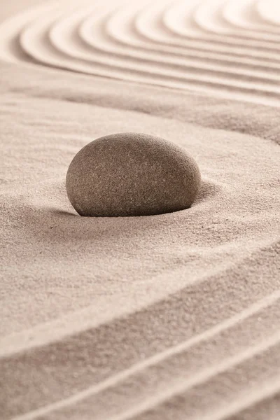 Zen taş ve kum — Stok fotoğraf