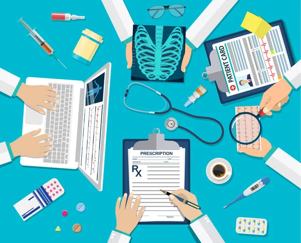 Медична команда лікарів на робочому столі . — стоковий вектор