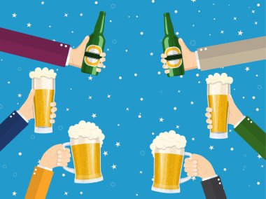 İnsanlar tungur bira gözlük.