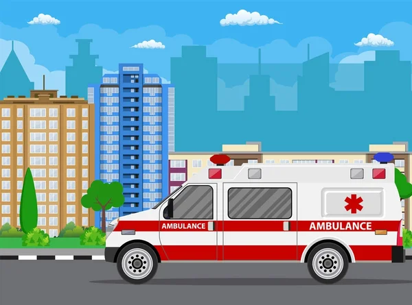 Coche de ambulancia. Paisaje urbano con rascacielos . — Vector de stock