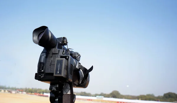 Detailní Záběr Digitálních Videorekordérů Proti Modré Obloze Ledna 2019 Hyderabadu — Stock fotografie
