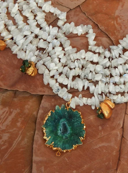 Indyjska Imitacja Biżuterii Pchlim Targu — Zdjęcie stockowe
