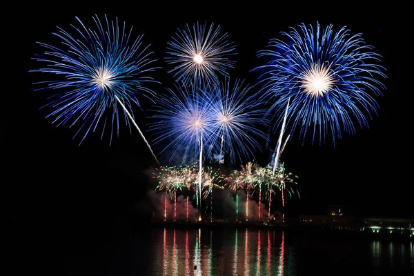 Gara di fuochi d'artificio Madeira — Foto Stock