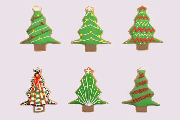 Six gingerbread christmas trees — Stock Photo, Image