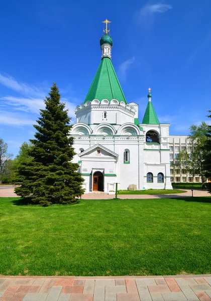 La Catedral del Arcángel en Nizhny Novgorod, Rusia — Foto de Stock