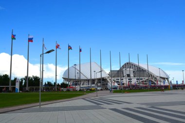 Sochi, Rusya - 16 Haziran 2017: Fifa Konfederasyon Kupası 'nın sembolleriyle süslenmiş futbol stadyumu 