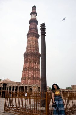 Demir ayağı, Qutub Minar Delhi, Hindistan