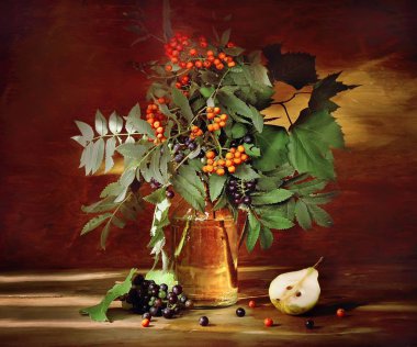 Kavanoza rowanberry dalları 