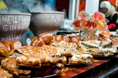 Noel Pazar tezgahları 