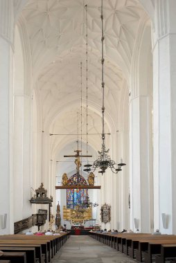 St Mary's Basilica iç