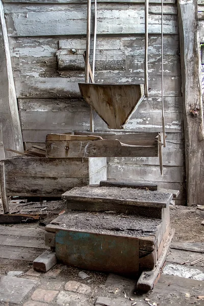 Fábrica de molinos abandonados —  Fotos de Stock