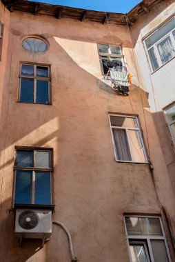 eski Apartmanı'nın