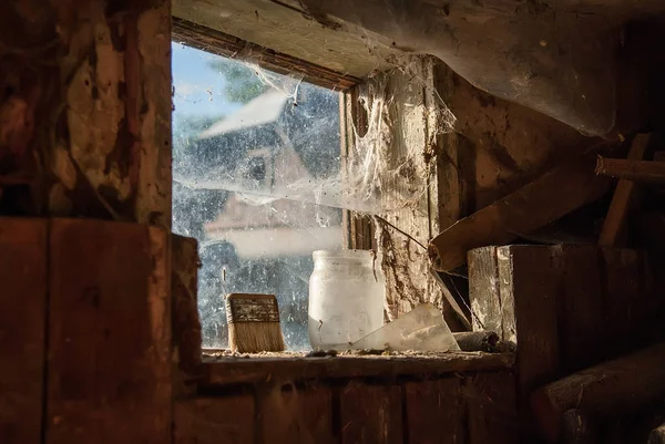 Vista interior de una ventana de granero —  Fotos de Stock