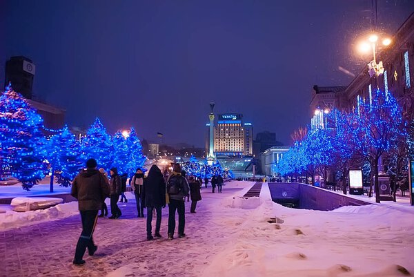 Winter urban illumination