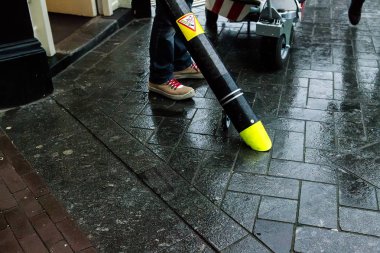 Sokak temiz çalışır