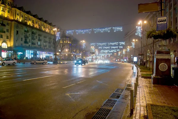 Khreshchatyk, the main street of Kyiv at Christmas — Stock Photo, Image