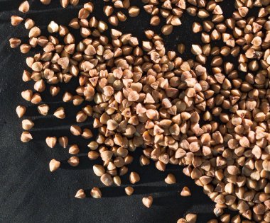 siyah bir arka plan buğday