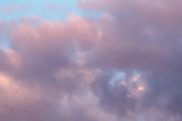 Beautiful clouds in the sky at sunset background — Stock Photo, Image