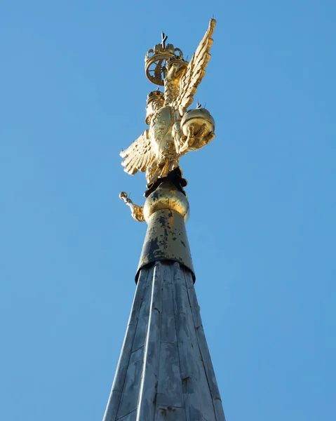 俄罗斯莫斯科-2013年3月24日: 沙皇在莫斯科克里姆林宫的象征 — 图库照片