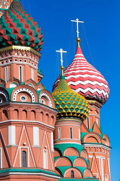 Moskva, Ryssland - mars 24, 2013: Kupoler på en kyrka i Moskva — Stockfoto