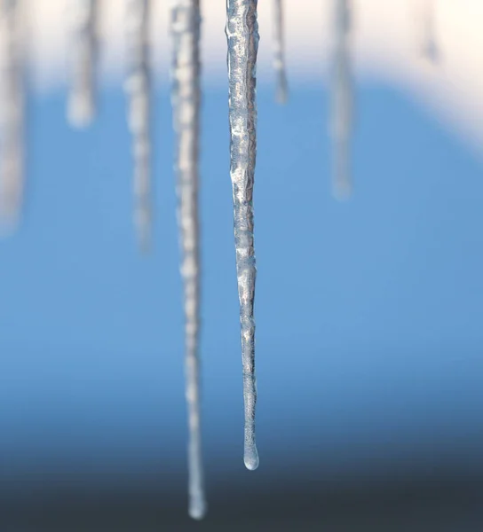 Ciclos de inverno no amanhecer do sol — Fotografia de Stock