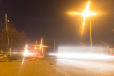 yol arabalar hareketli gece