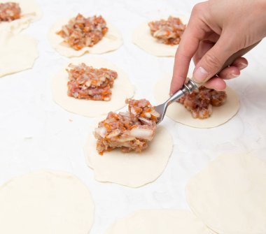 mantı hamur ürünleri pişirme