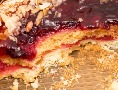 bir kaşıkla yenen kek