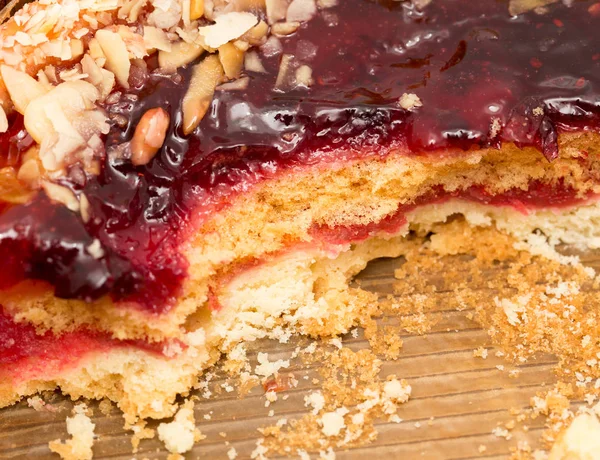 bir kaşıkla yenen kek