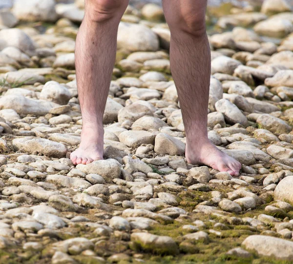 Πόδι άνθρωπος πέτρα επιτόπου — Φωτογραφία Αρχείου