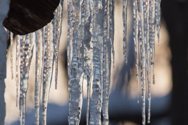 buz sarkıtları sabah niteliğine