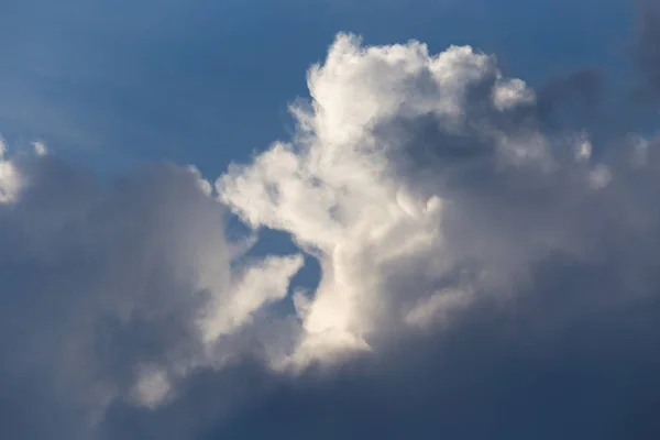 Awan badai di langit — Stok Foto