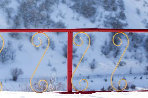 Metal fence outdoors in winter — Stock Photo, Image