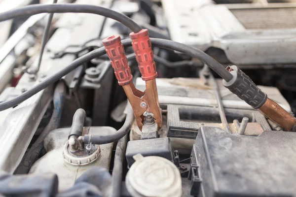 Auto nabíječka baterií — Stock fotografie