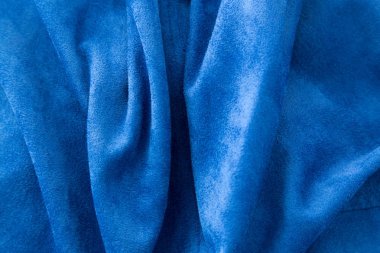 arka plan olarak mavi kumaş