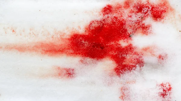 Czerwona krew na śniegu — Zdjęcie stockowe