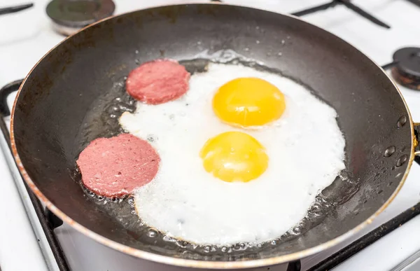 Eggs Sausage Frying Pan Photos Studio — Stock Photo, Image