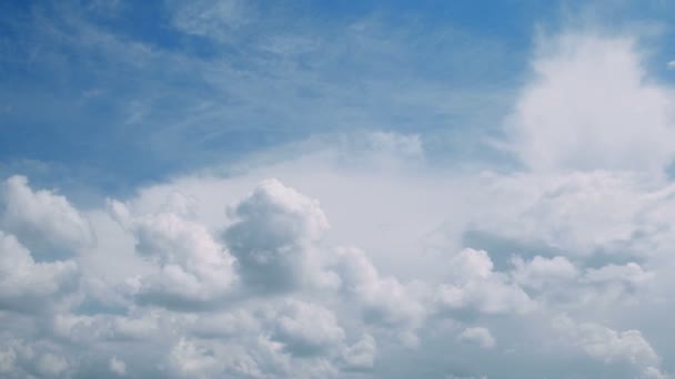Céu e nuvens lapso de tempo — Vídeo de Stock