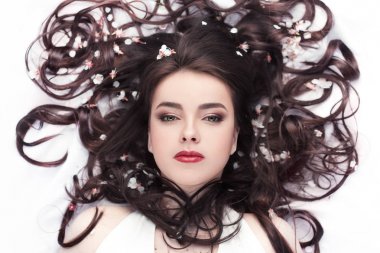 Bahar güzellik ya da kadın kozmetik consept. Moda portre vurdu