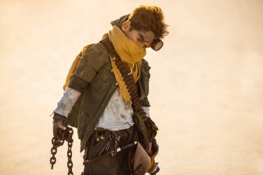 Bir Wasteland Post-apocalyptic Boy Outdoors