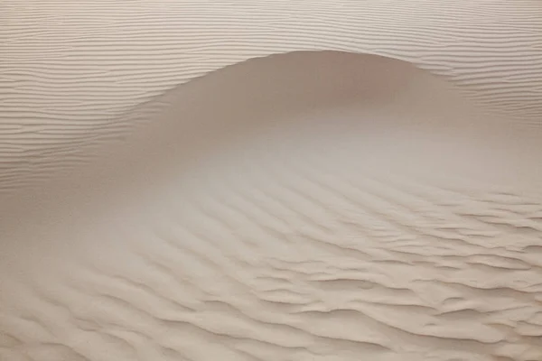 Ondas de textura de areia, Dunas do Deserto. — Fotografia de Stock