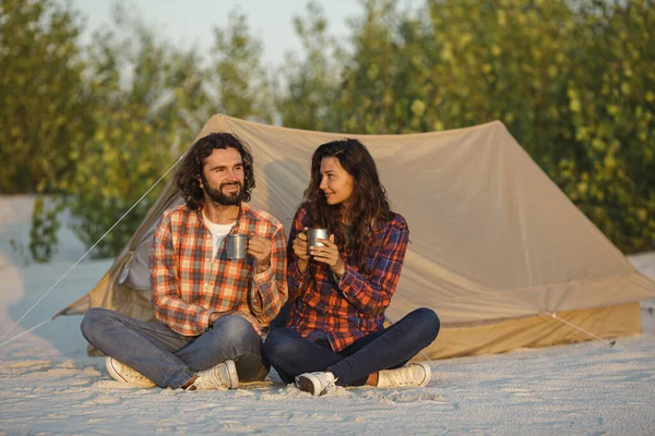 Tourist Couple Camping Near Tent Outdoors on Nature — Stock Photo, Image