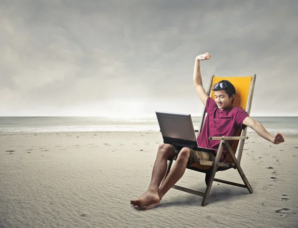 Boy streching his arms out — Stock Photo, Image