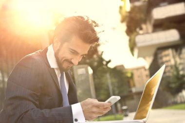 iş adamı onun telefon ile