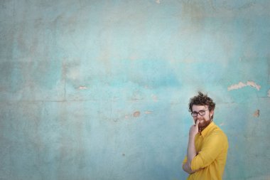 Adam dışında düşünme