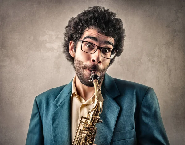 Man playin on saxophone — Stock Photo, Image