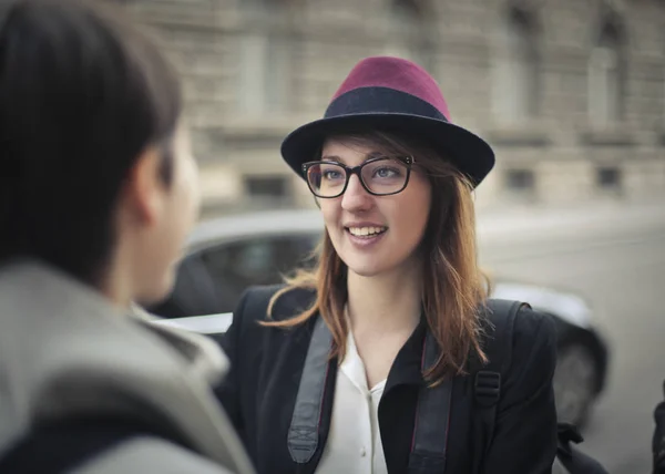 Jolie fille en chapeau — Photo