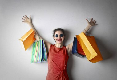 Alışveriş bizi mutlu ediyor