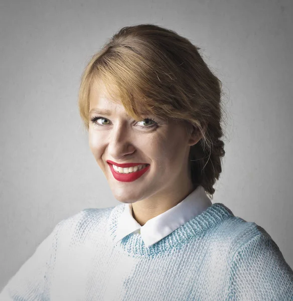 Happy woman with red lipstick — Stock Photo, Image